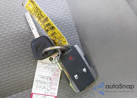 2018 Chevrolet Silverado 1500 Custom z USA, uszkodzony, nr VIN 1GCVKPEC2JZ250445